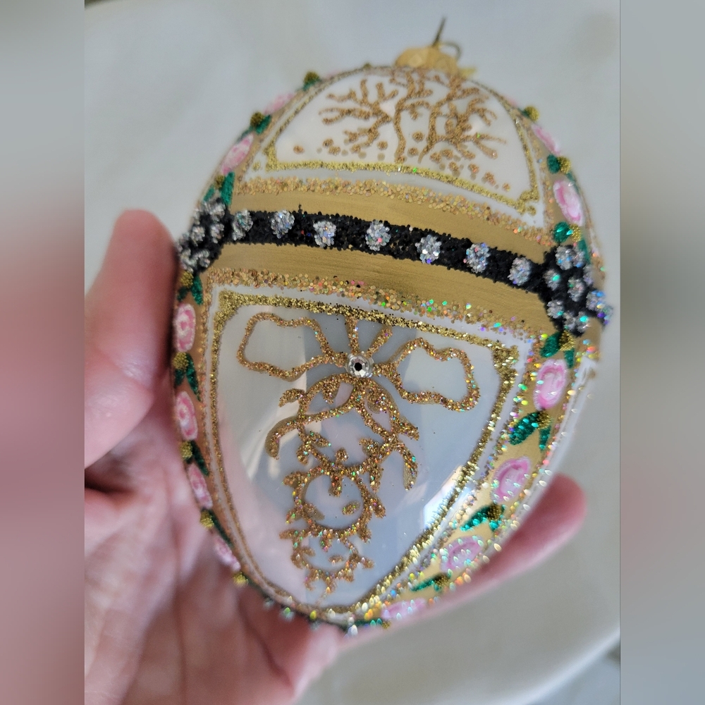 Holiday Ornament, Egg Shaped designed by Krystyna Gawlik